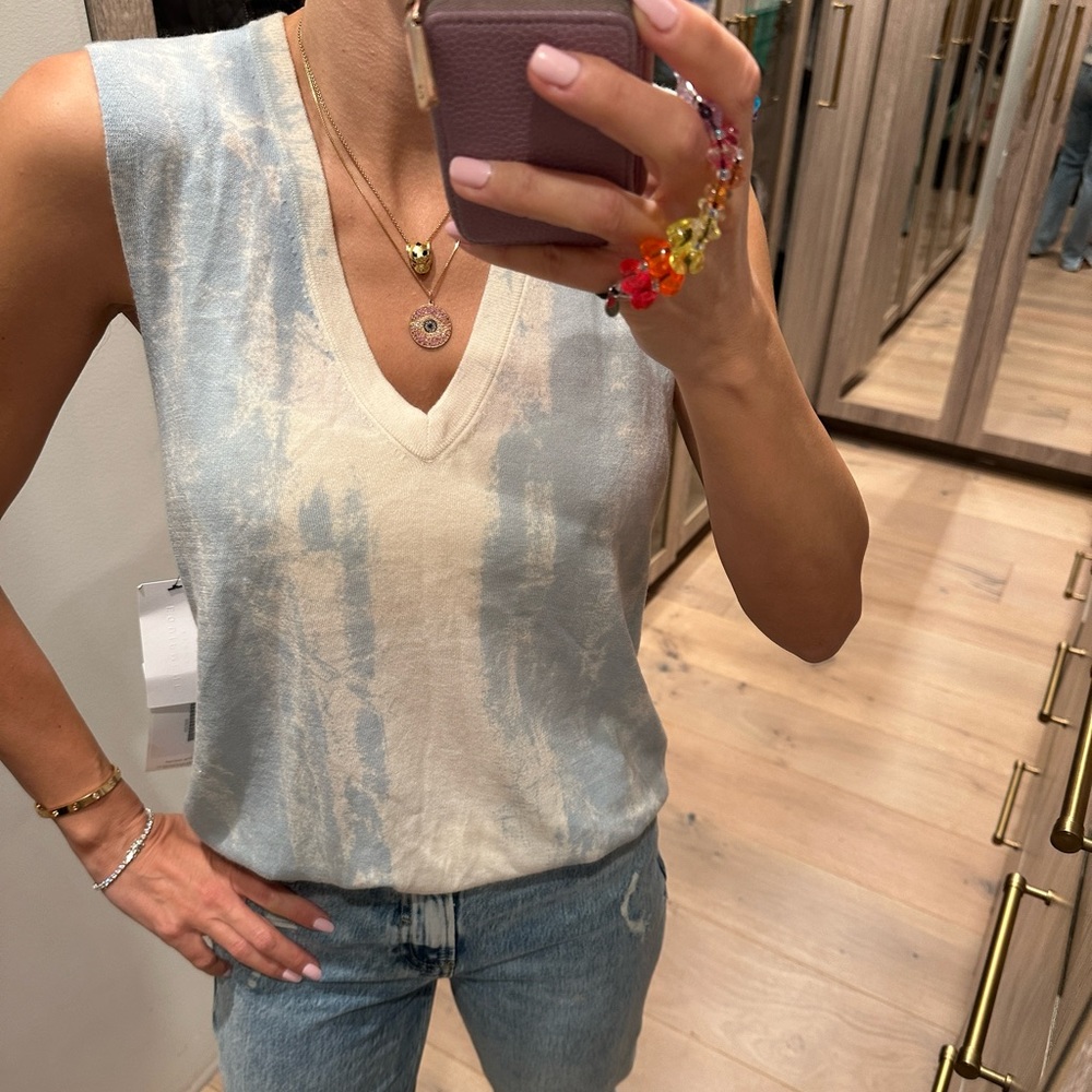 Equipment Cashmere Vest